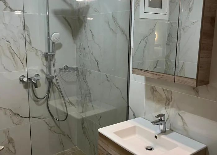 Victoria's & Anna's Appartement *